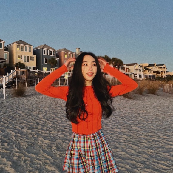 URBAN OUTFITTERS red/orange long sleeve top - Picture 2 of 5